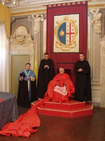 cardinale Cañizares Llovera ad un'ordinazione dell'Istituto di Cristo Re Sommo Sacerdote